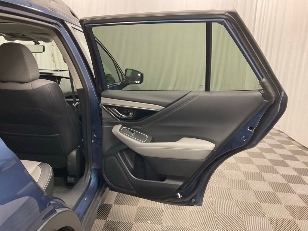 Used 2020 Subaru Outback Limited w/ Popular Package #2 AWD/4WD image 30