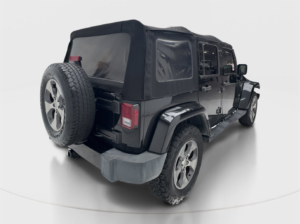 Used 2017 Jeep Wrangler Unlimited Sahara w/ Max Tow Package AWD/4WD image 8