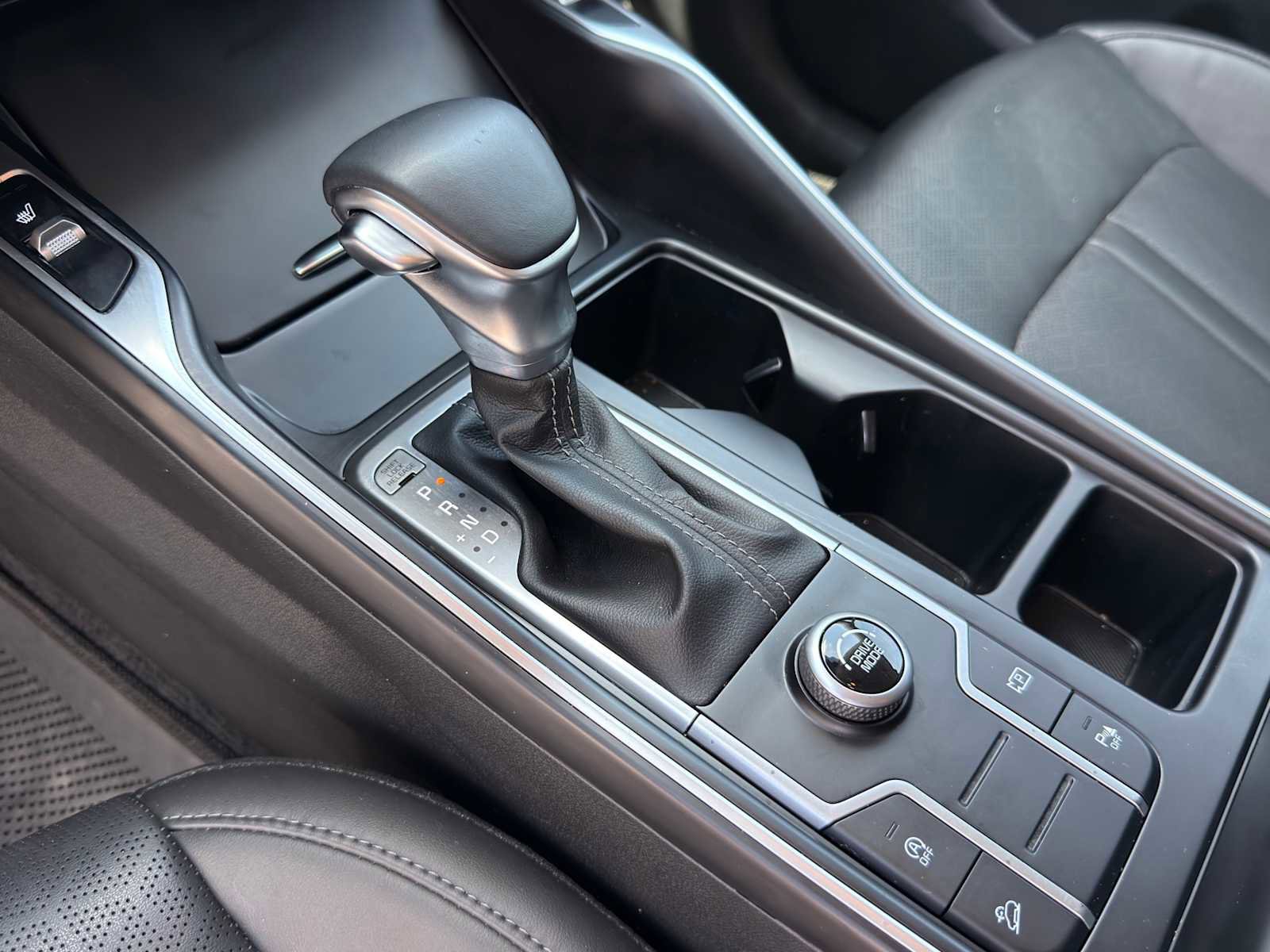 Certified 2023 Kia Sorento S image 13