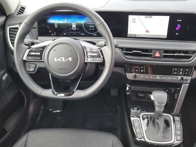 Certified 2026 Kia Seltos SX AWD/4WD image 12