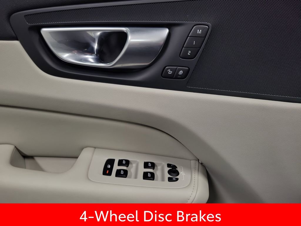 Used 2024 Volvo XC60 T8 Core image 19