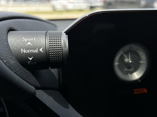 Used 2023 Lexus ES 350 w/ Premium Package FWD image 22