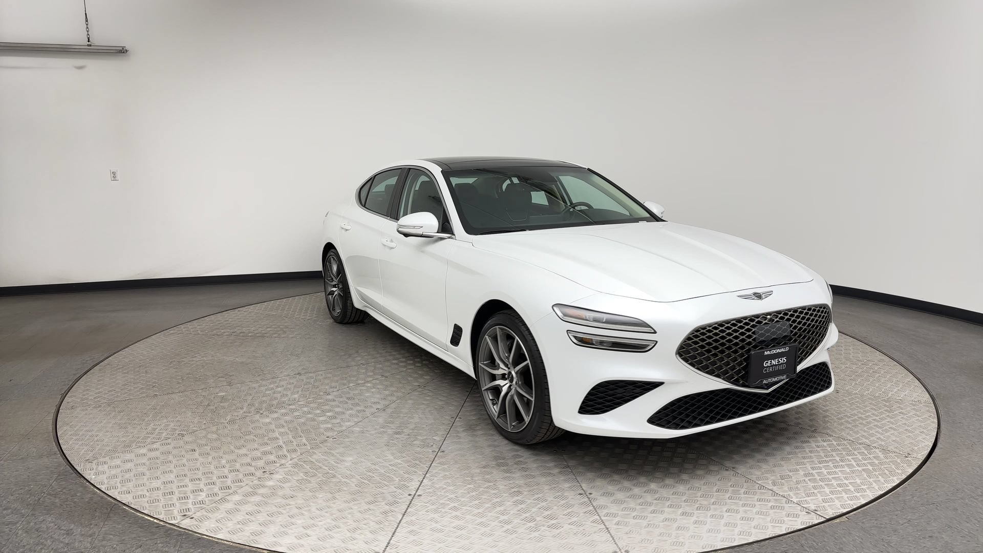 Certified 2026 Genesis G70 2.5T Prestige AWD/4WD image 8
