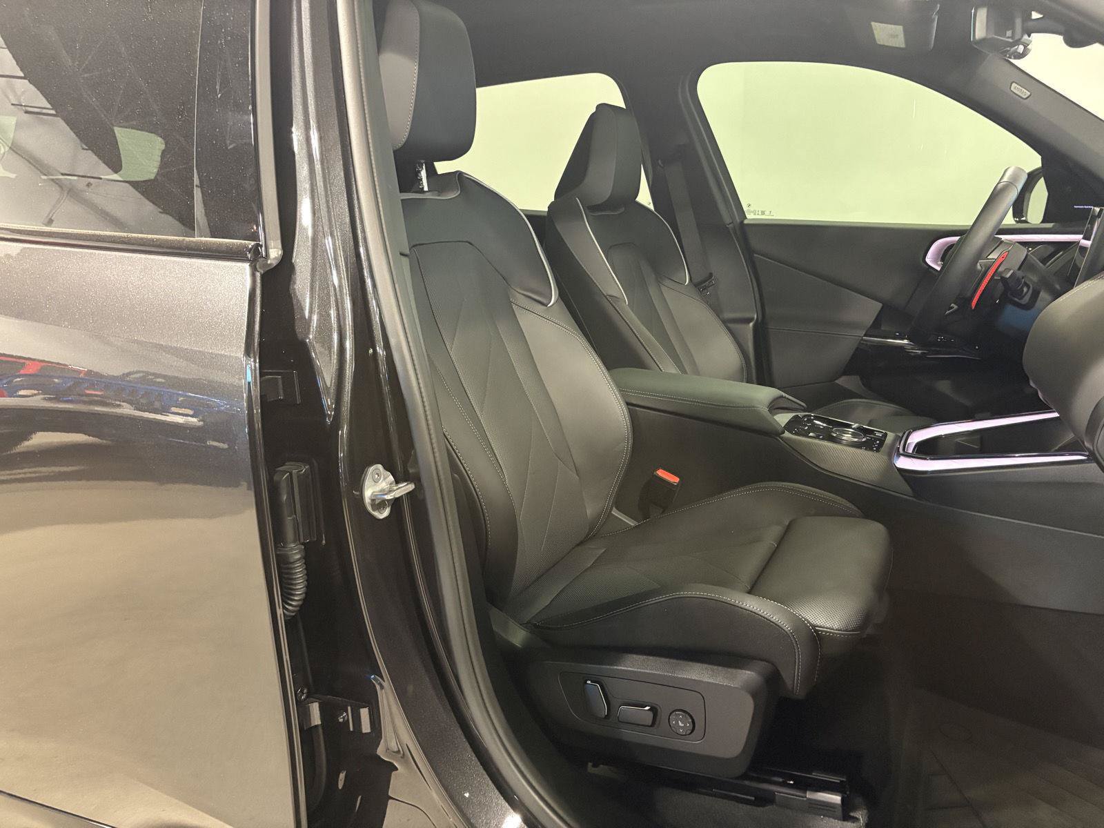 Used 2026 BMW X3 M50 w/ Premium Package AWD/4WD image 41