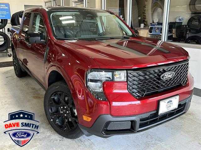 New 2025 Ford Maverick XLT w/ XLT Luxury Package