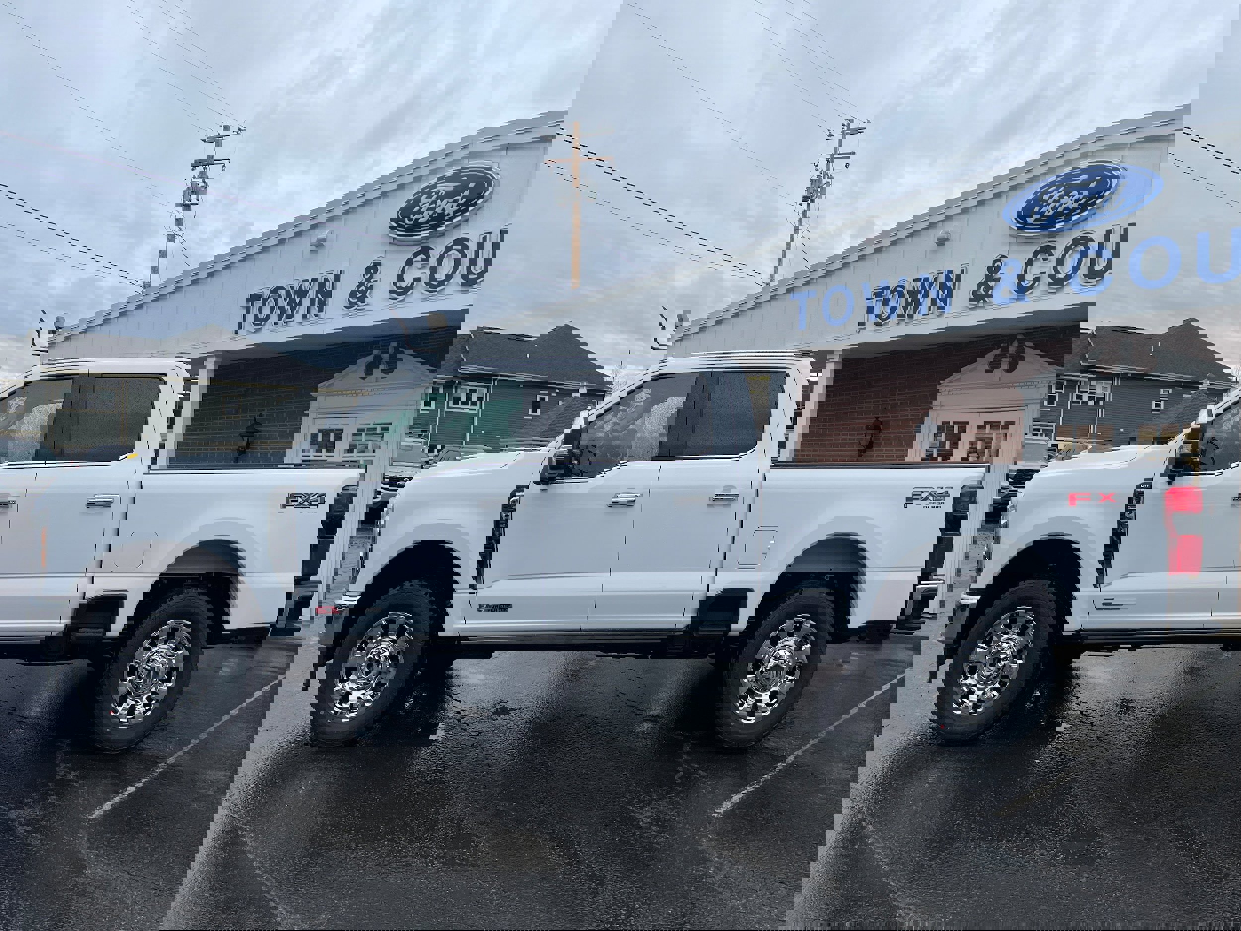 New 2026 Ford F350 Lariat w/ Lariat Ultimate Package image 15