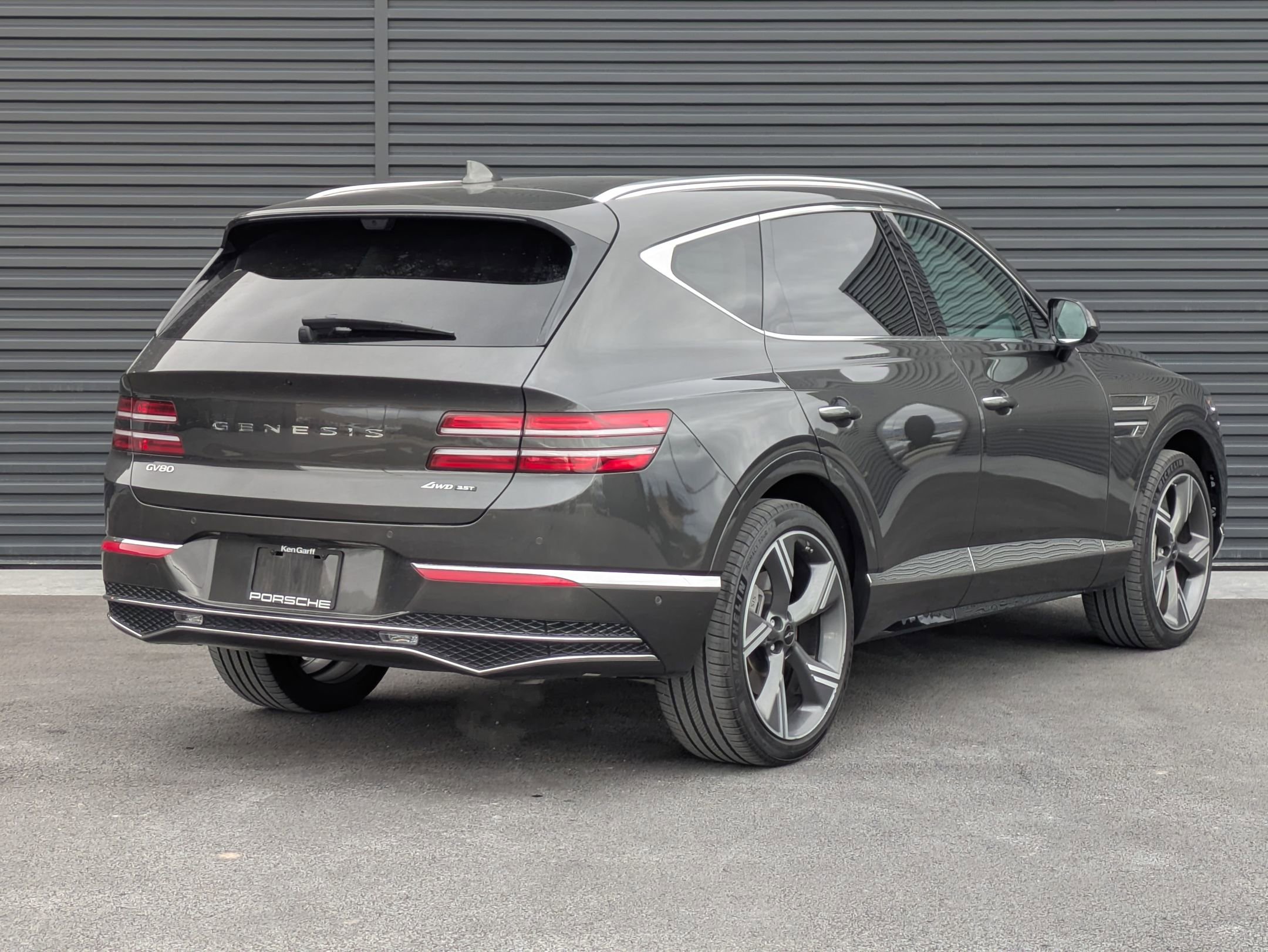 Used 2025 Genesis GV80 3.5T Prestige image 5