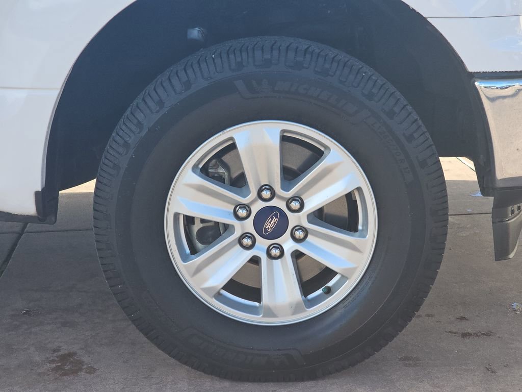 Used 2019 Ford F150 XLT w/ Trailer Tow Package image 38