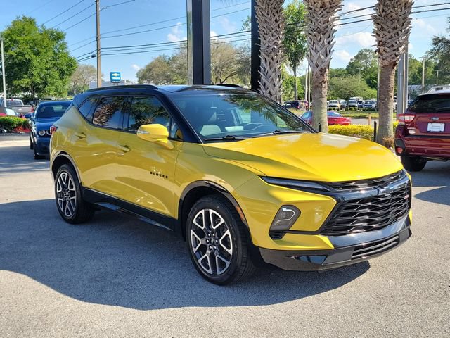 Used 2023 Chevrolet Blazer RS AWD/4WD image 3