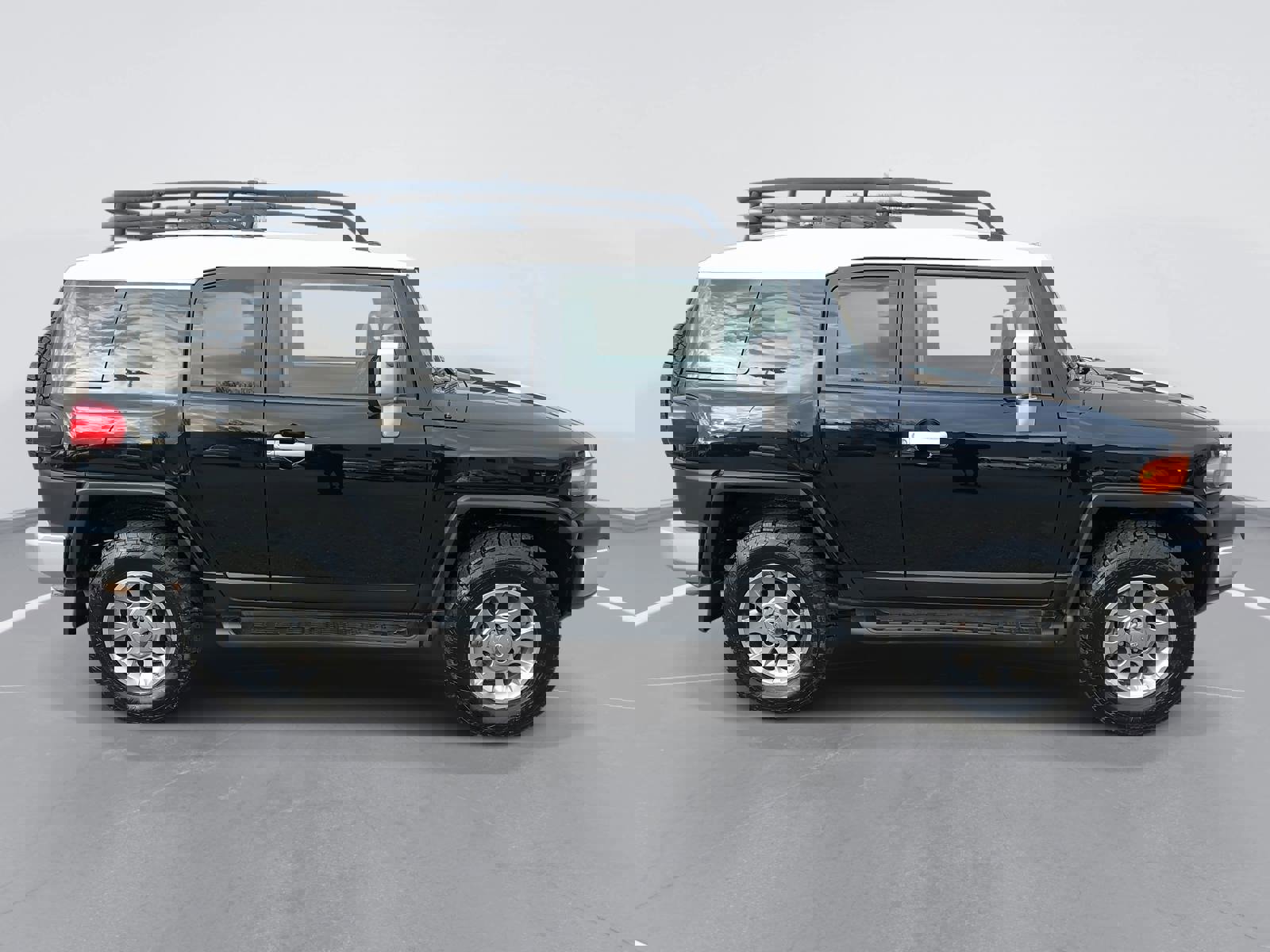 Used 2012 Toyota FJ Cruiser 4WD image 4