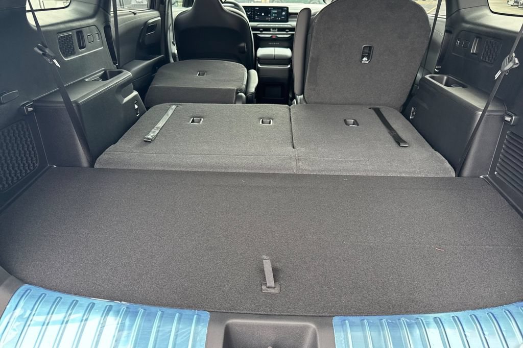 New 2027 Kia Telluride SX X-Pro AWD/4WD image 17