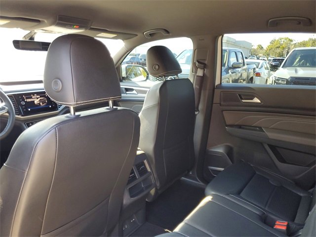 Used 2023 Volkswagen Atlas Cross Sport SE image 26