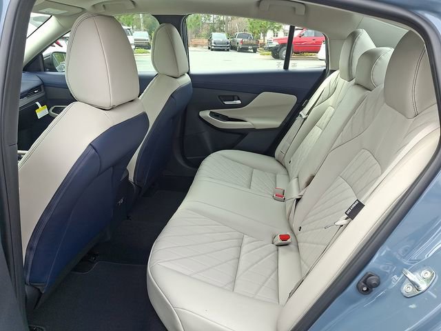 New 2026 Nissan Sentra SL w/ Floor Mat Package FWD image 8