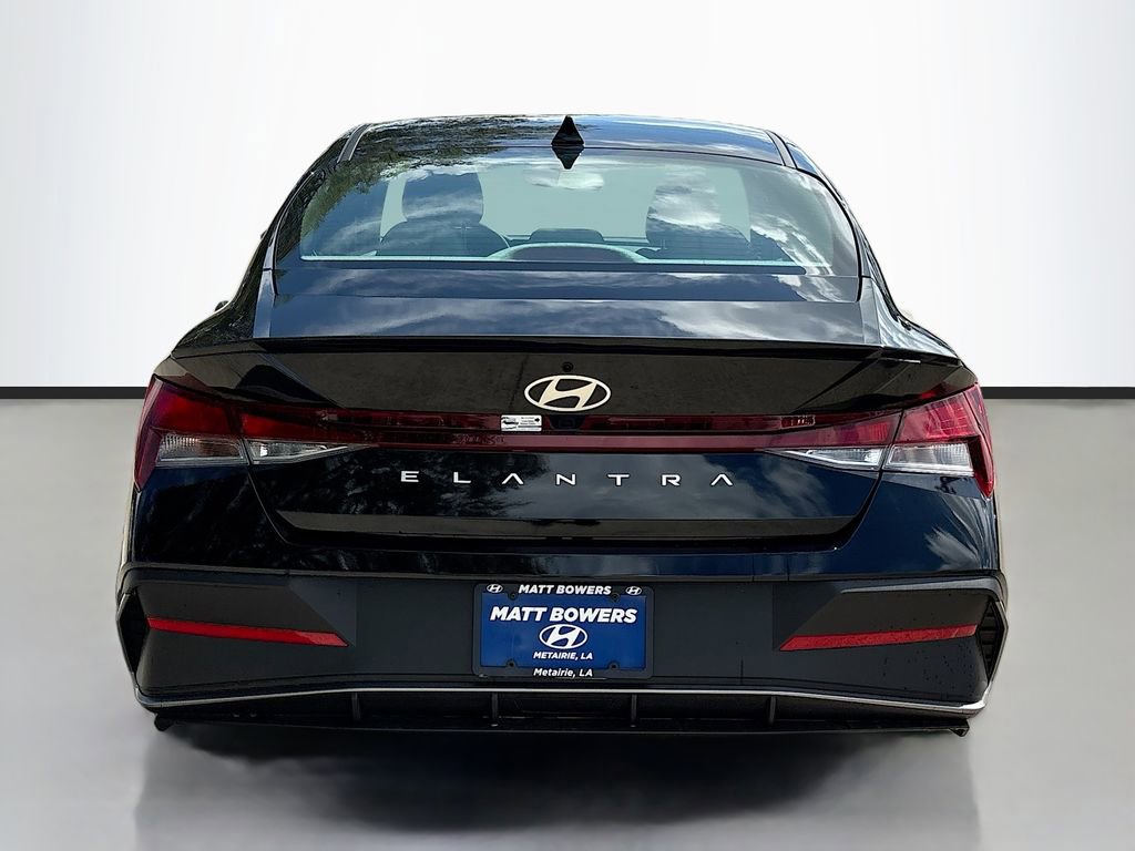 Certified 2026 Hyundai Elantra Sport image 6
