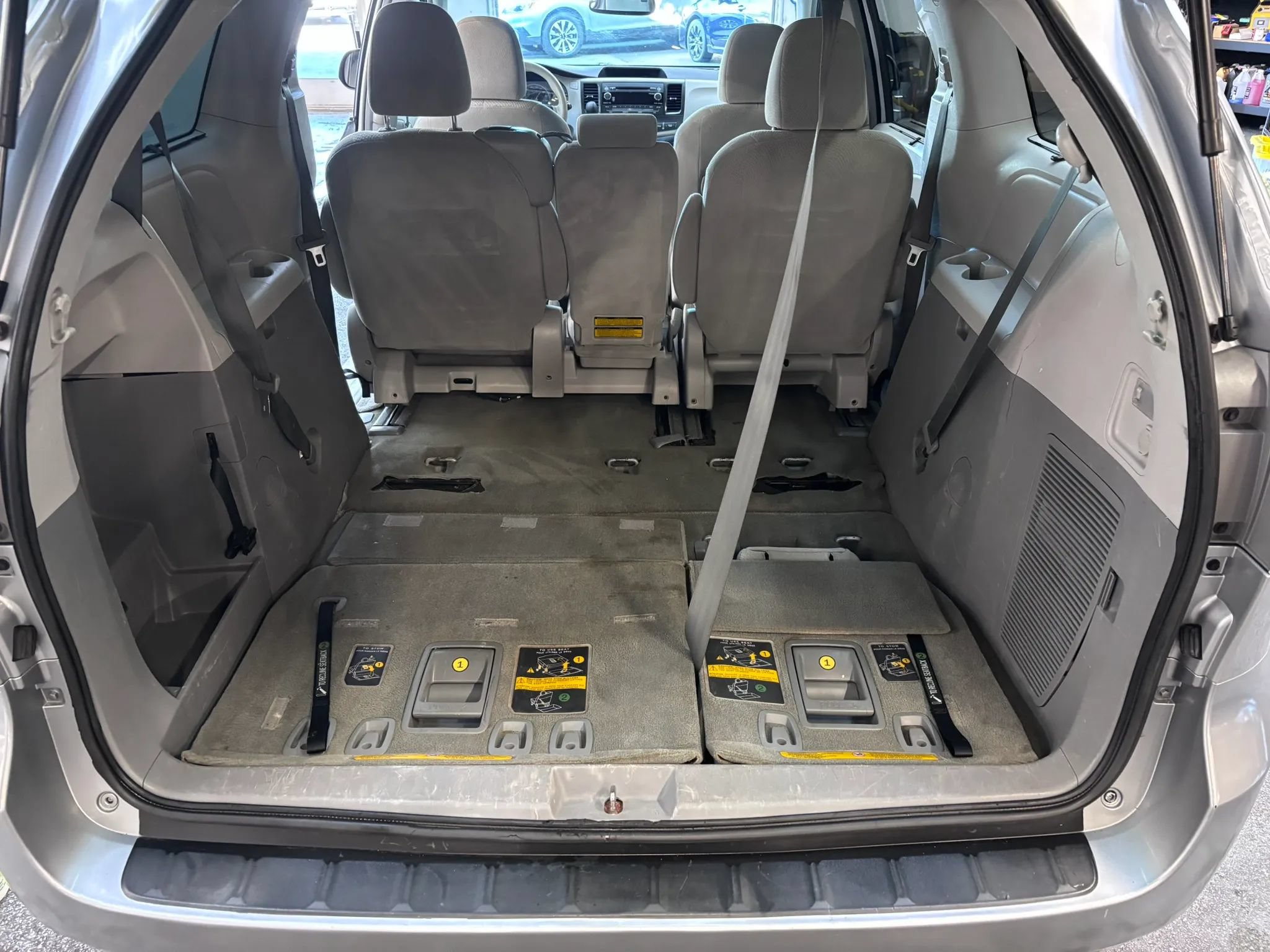 Used 2014 Toyota Sienna LE FWD image 24