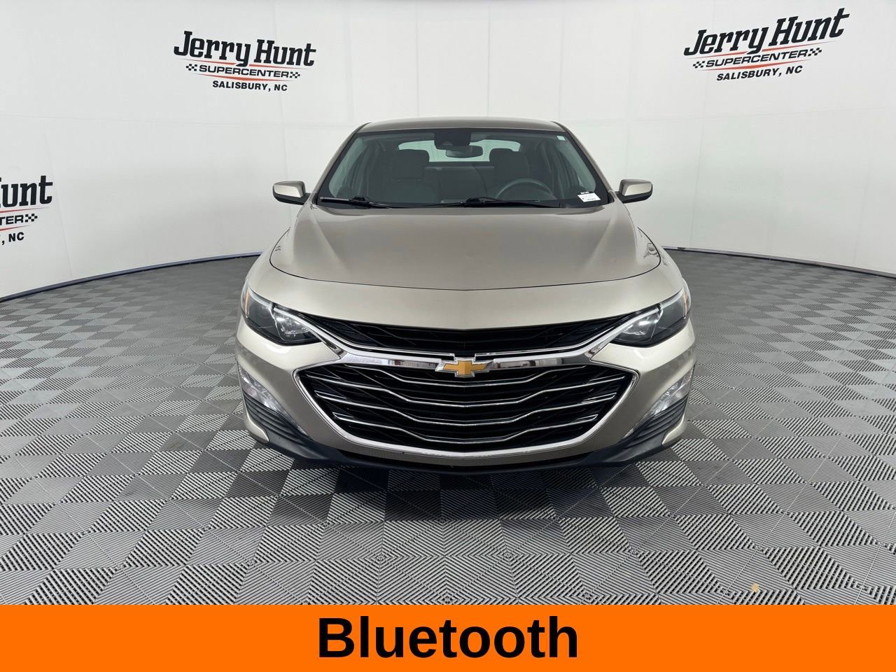 Used 2023 Chevrolet Malibu LT w/ Driver Confidence Package image 5