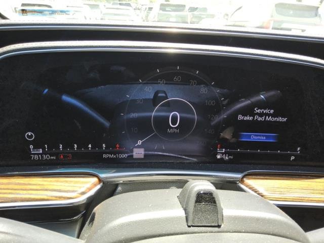 Used 2022 Cadillac Escalade Premium Luxury w/ Performance Package RWD image 20