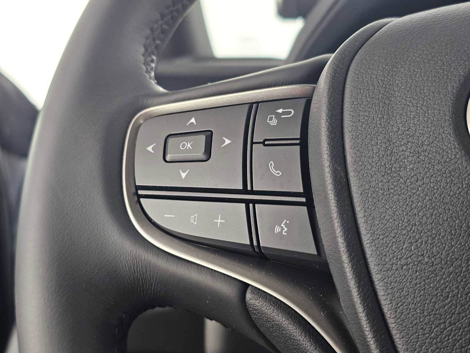 Certified 2025 Lexus UX 300h UX300h w/ Accessory Package (Z2) image 27