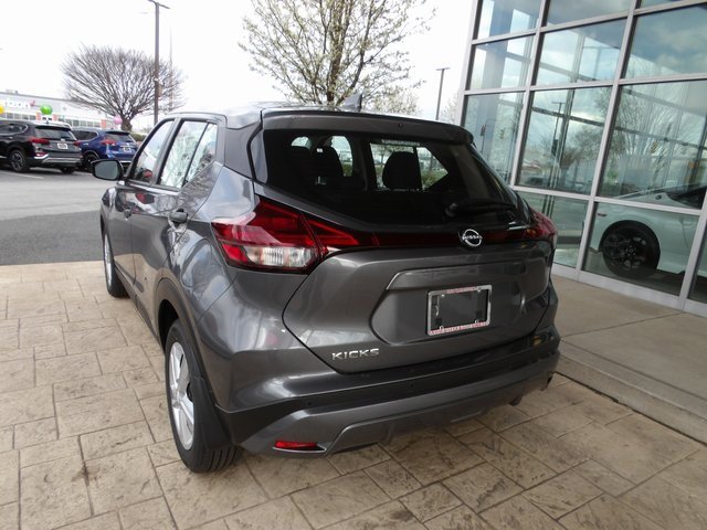 Used 2025 Nissan Kicks Play S image 5