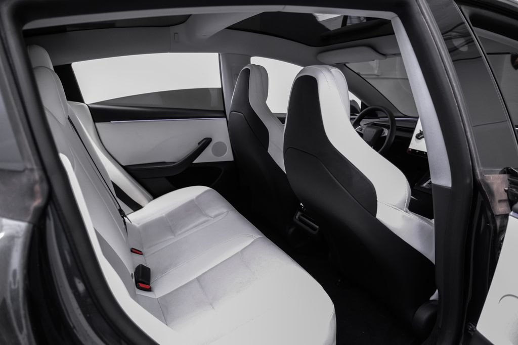 Used 2025 Tesla Model 3 Performance AWD/4WD image 33