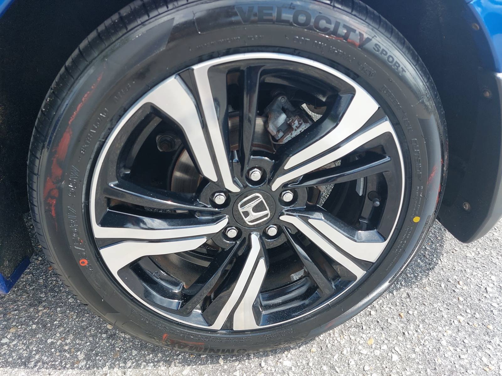 Used 2017 Honda Civic Touring image 33