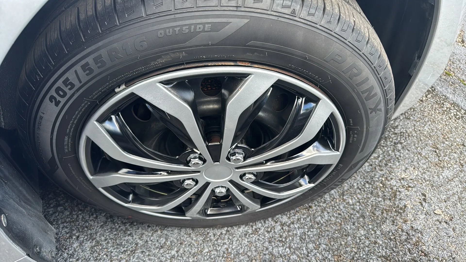 Used 2020 Toyota Corolla LE image 22