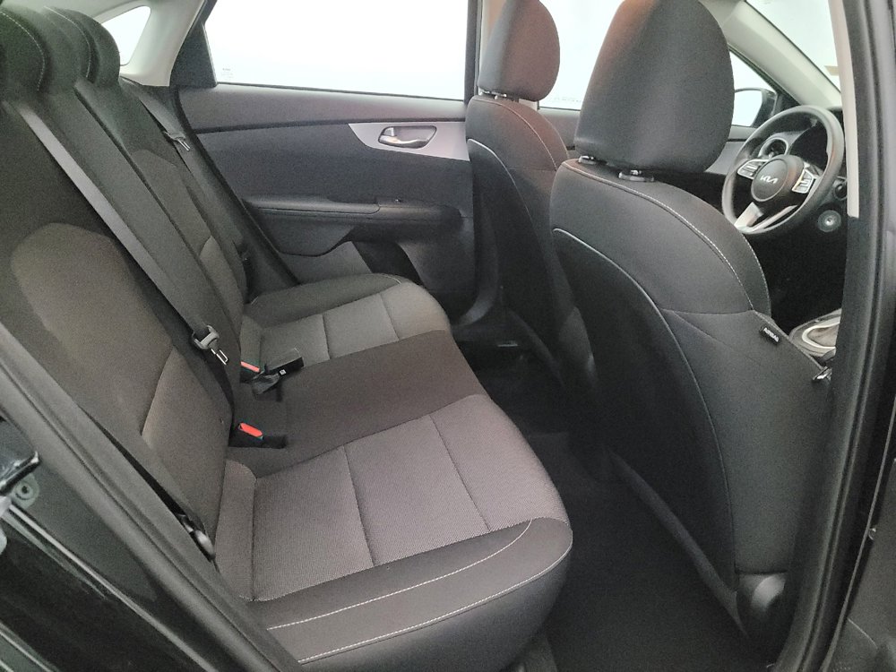 Used 2023 Kia Forte LXS w/ LXS Technology Package FWD image 19