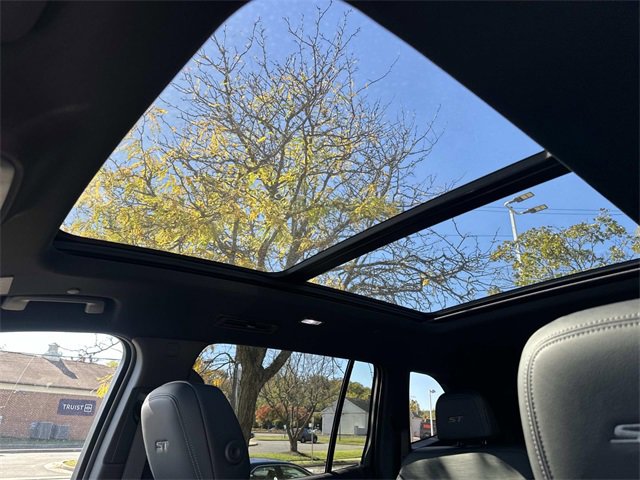 New 2026 Buick Enclave Sport Touring w/ Power Package image 10