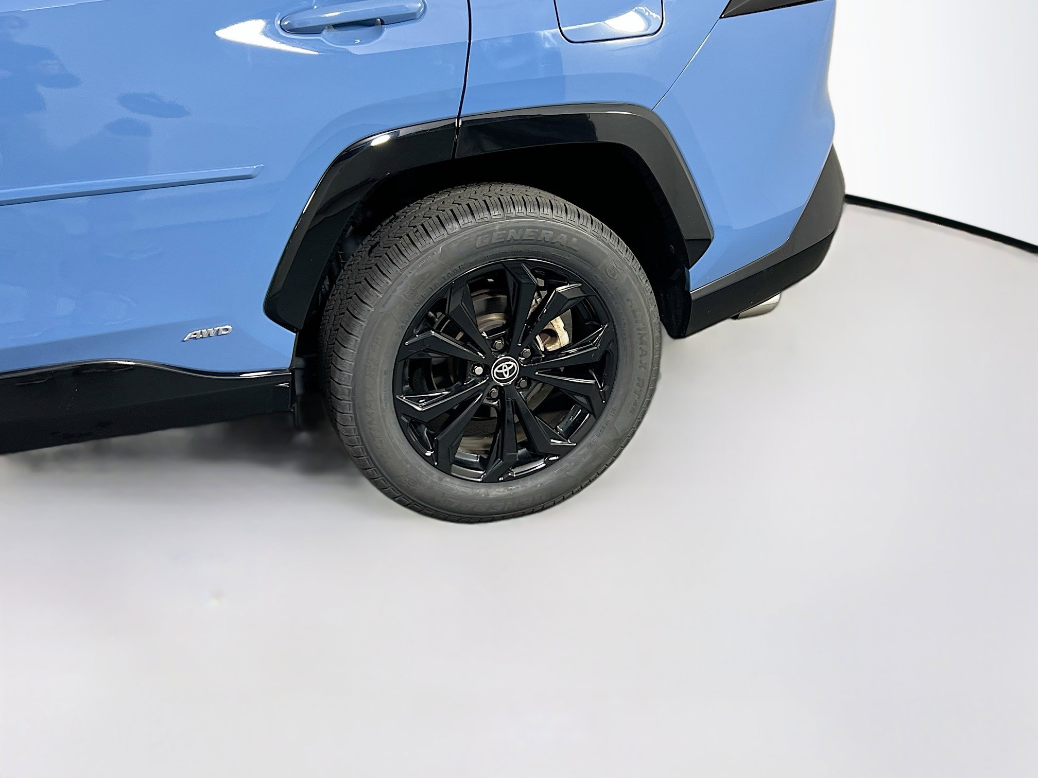 Used 2022 Toyota RAV4 XSE w/ XSE Grade Weather Package AWD/4WD image 30