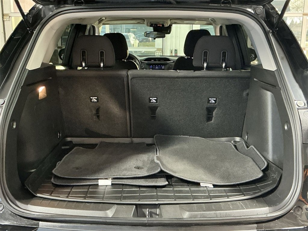 Used 2023 Chevrolet TrailBlazer LT image 33