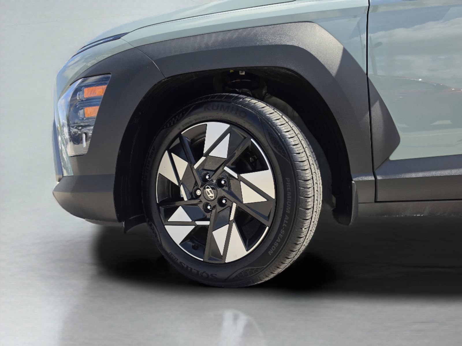 Used 2025 Hyundai Kona SEL FWD image 39