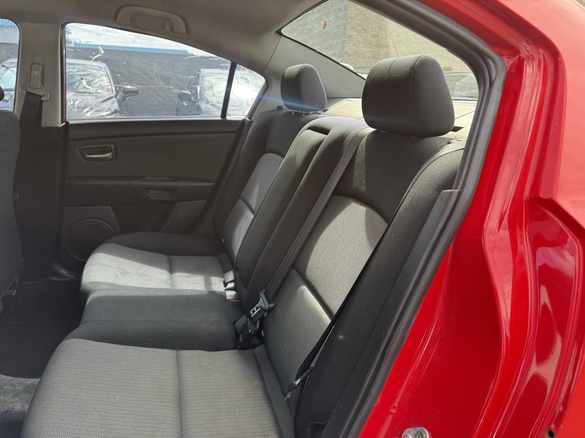 Used 2008 MAZDA MAZDA3 i Touring FWD image 21
