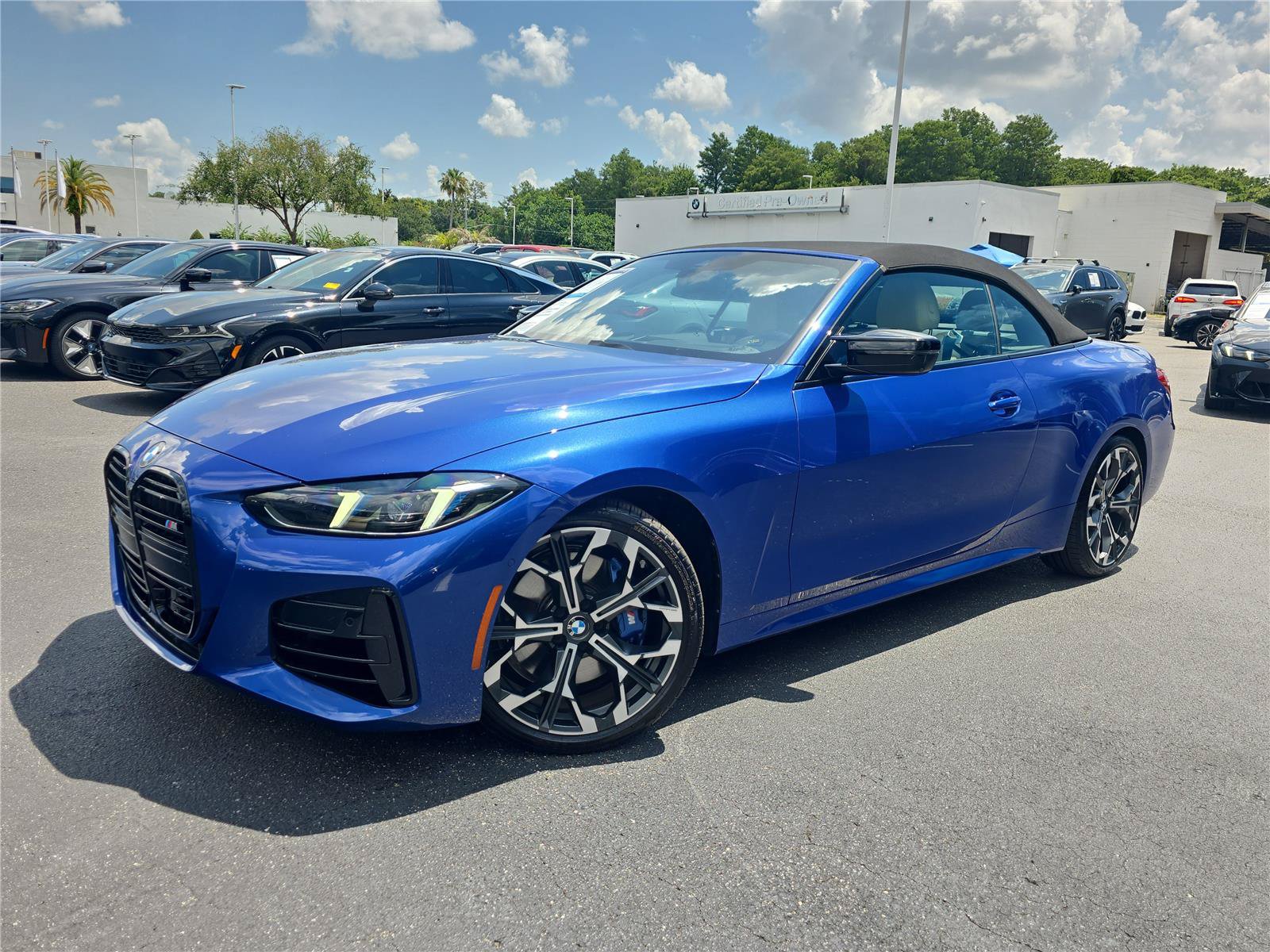Used 2026 BMW M440i Convertible RWD image 26