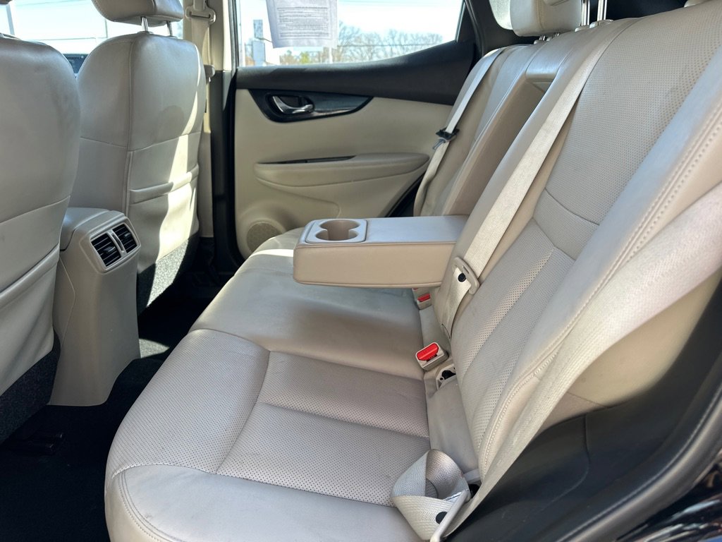 Used 2017 Nissan Rogue Sport SL image 17