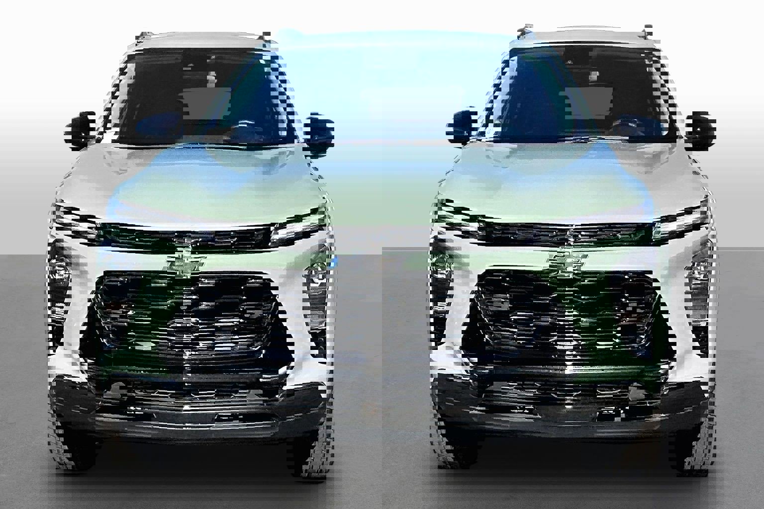 Used 2025 Chevrolet Trax ACTIV w/ Driver Confidence Package image 3