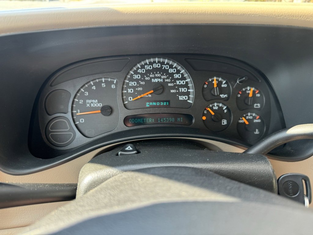 Used 2005 Chevrolet Avalanche Z71 w/ Sun And Sound Package image 22