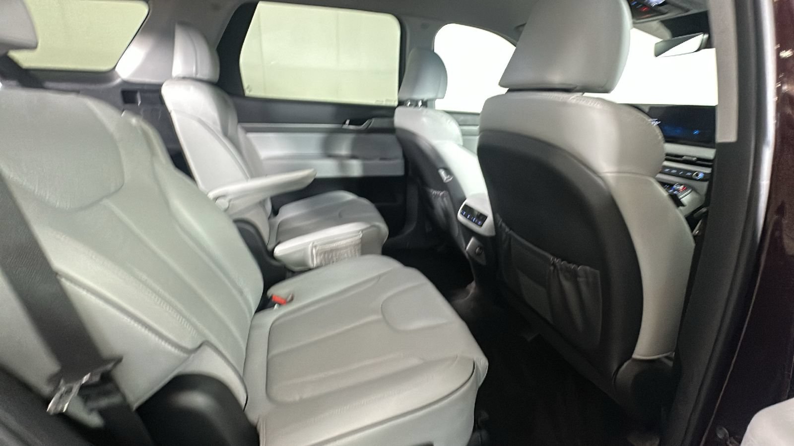 Used 2025 Hyundai Palisade SEL AWD/4WD image 32