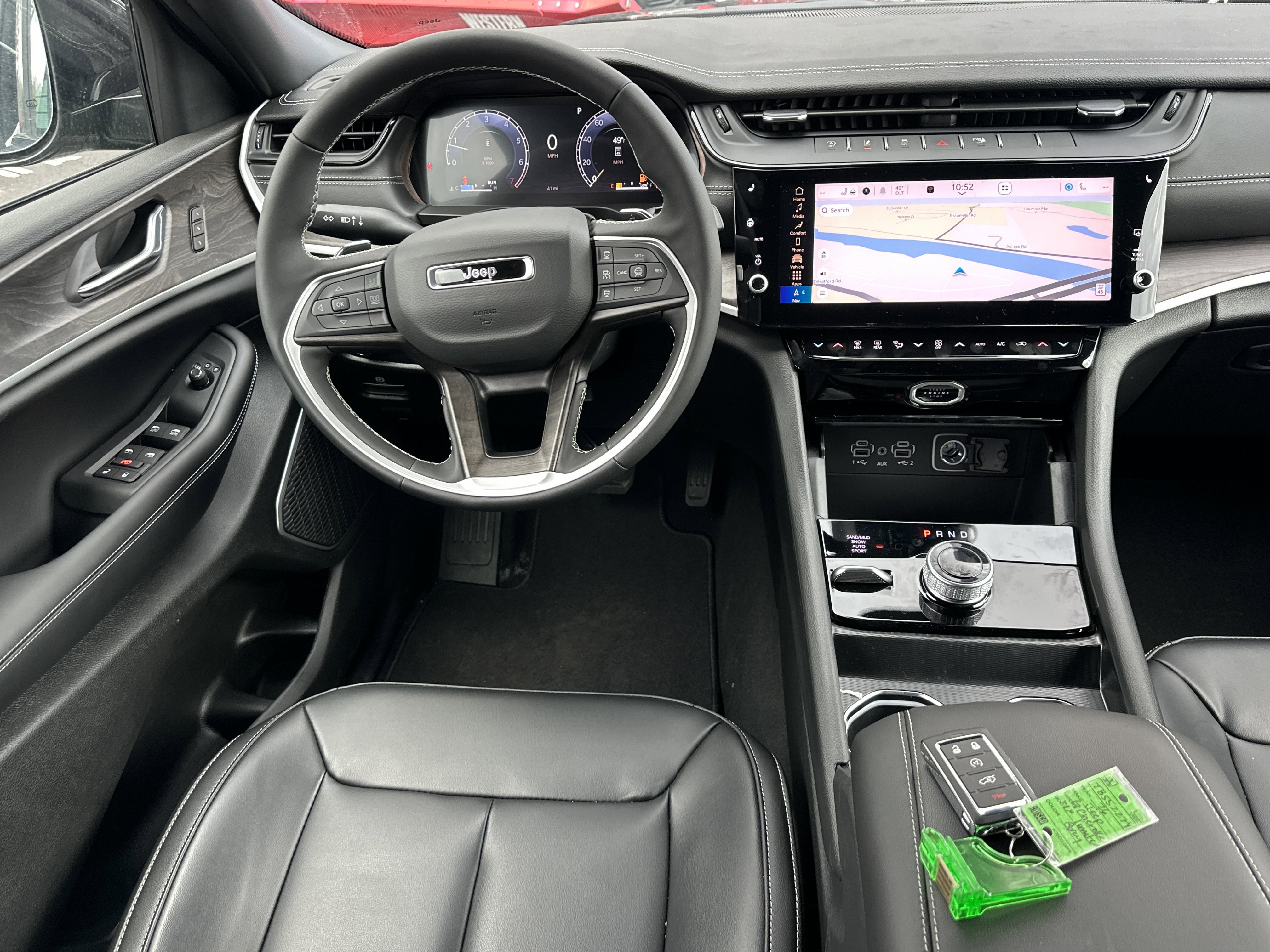 New 2026 Jeep Grand Cherokee L Limited w/ Limited Altitude Package image 33