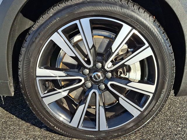 Used 2021 Volvo V60 T5 Cross Country w/ Climate Package image 9