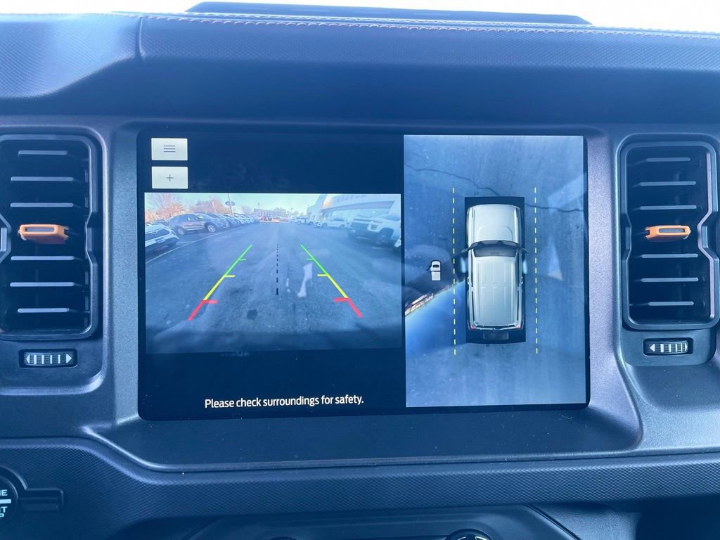 Used 2024 Ford Bronco Badlands image 18