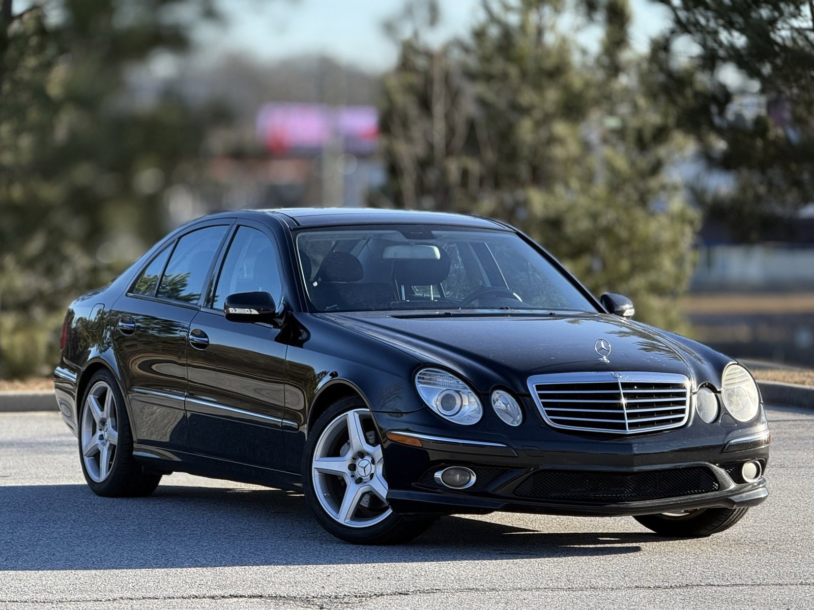 Used 2009 Mercedes-Benz E 350 Sedan image 12