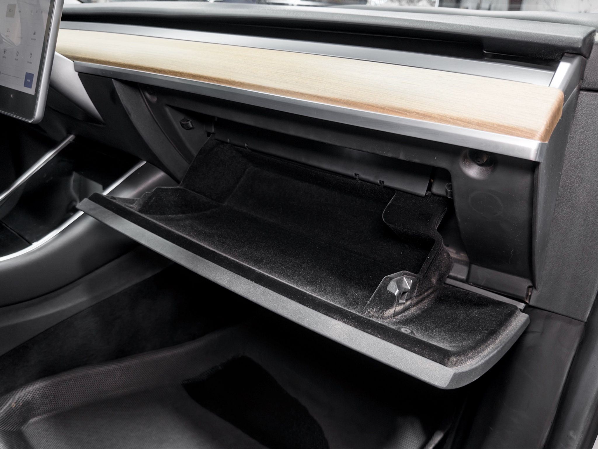 Used 2018 Tesla Model 3 Long Range RWD image 20