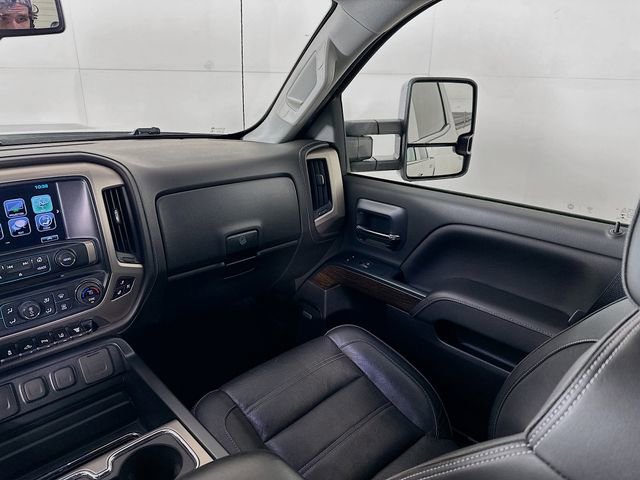 Used 2019 GMC Sierra 2500 Denali w/ Duramax Plus Package image 25