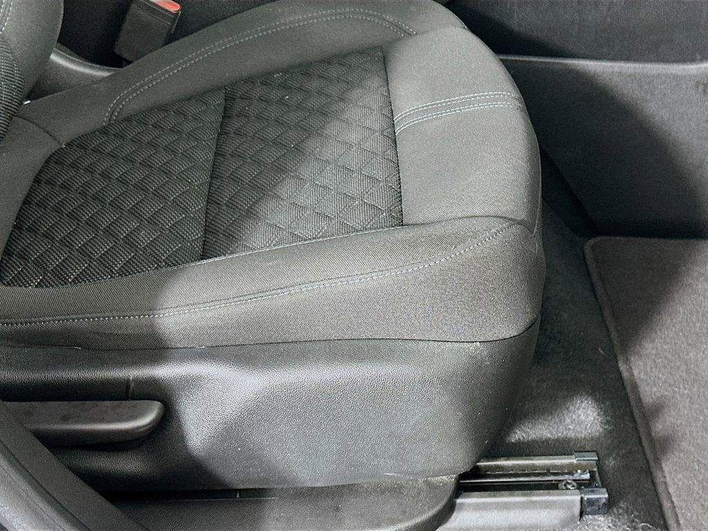 Used 2022 Chevrolet Blazer LT image 23