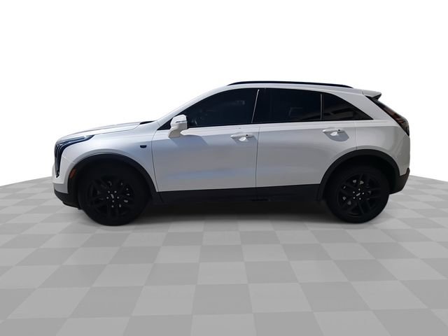 Used 2023 Cadillac XT4 Sport w/ Cold Weather Package image 5