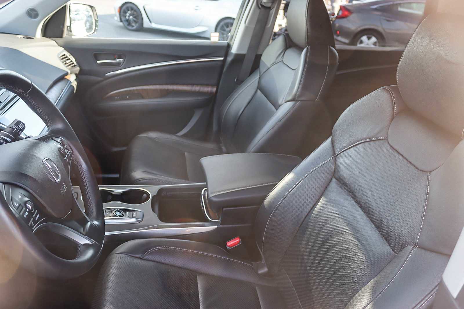 Used 2020 Acura MDX SH-AWD w/ Technology Package image 17