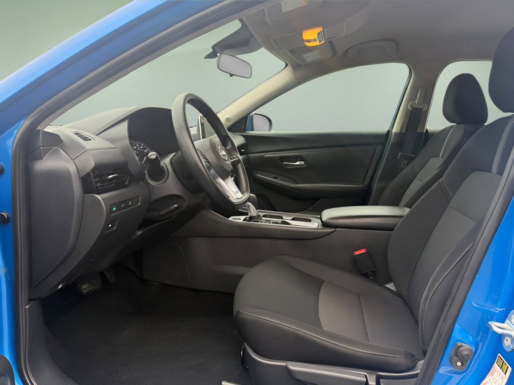 Used 2025 Nissan Sentra SV FWD image 10