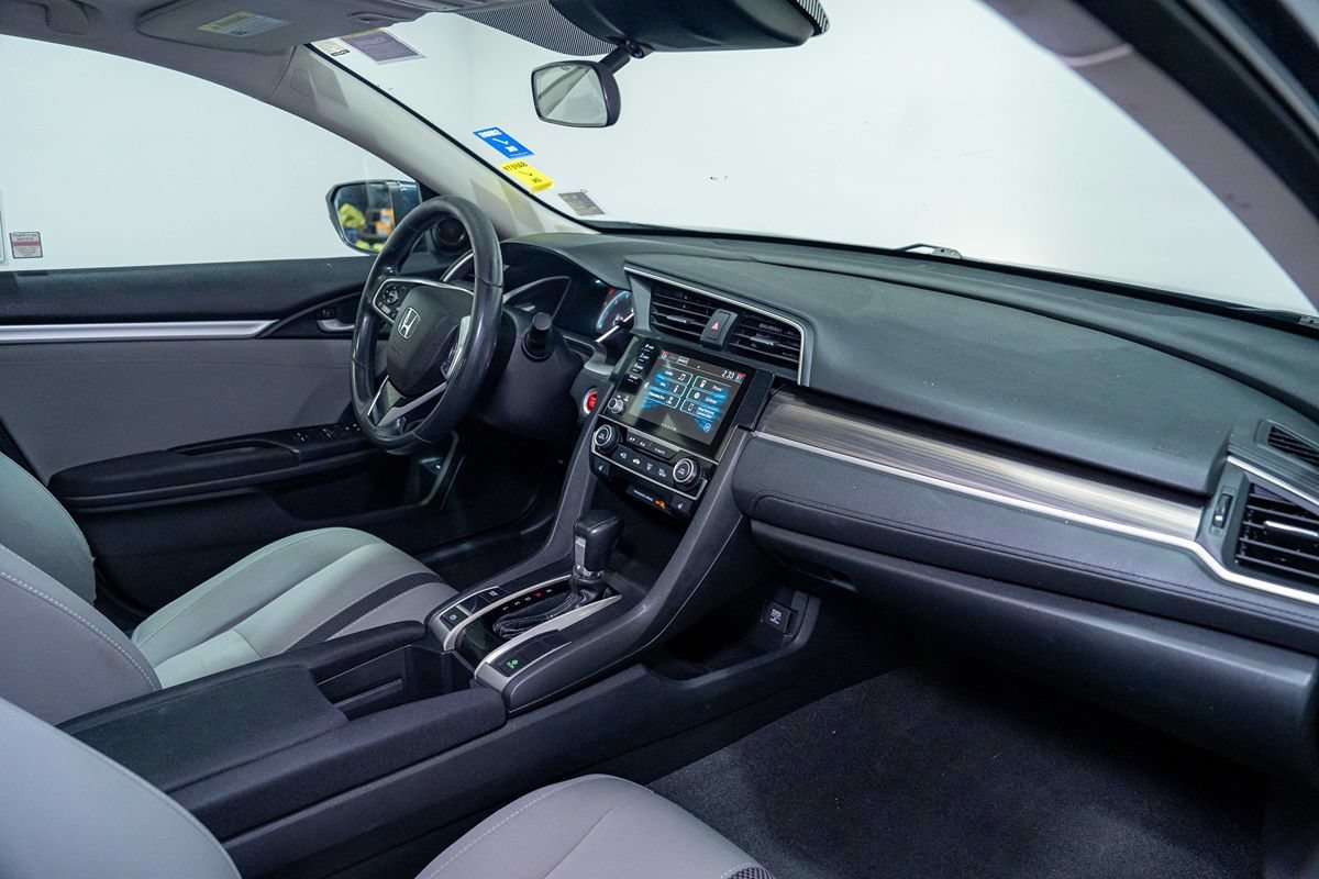 Used 2020 Honda Civic EX image 18