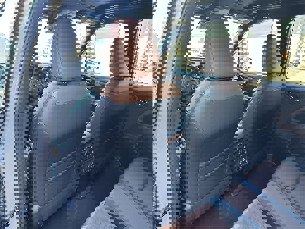 New 2025 Subaru Forester Touring image 12