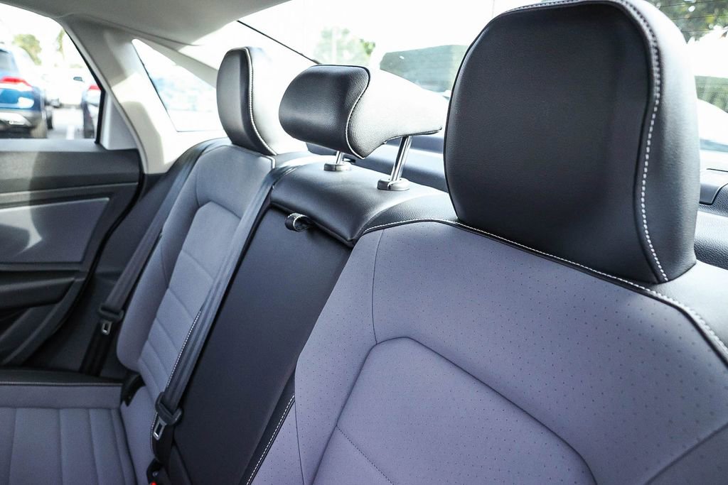 New 2026 Volkswagen Jetta SE image 31